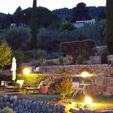 Bed and Breakfast La Bergerie St Antoine Speracedes Экстерьер фото