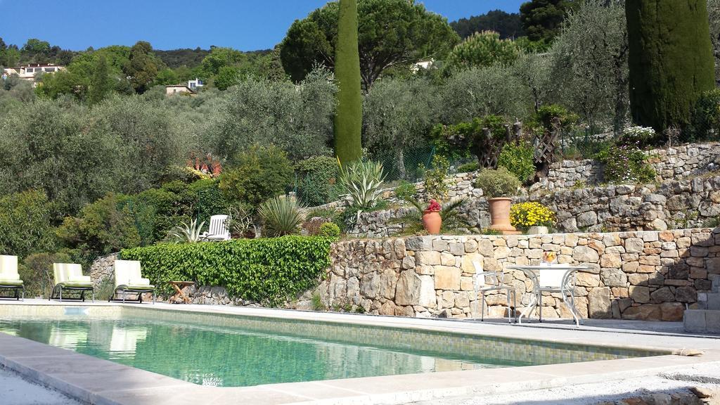 Bed and Breakfast La Bergerie St Antoine Speracedes Экстерьер фото