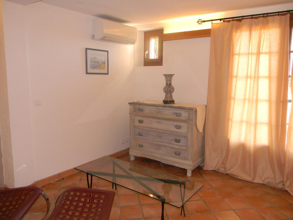 Bed and Breakfast La Bergerie St Antoine Speracedes Номер фото