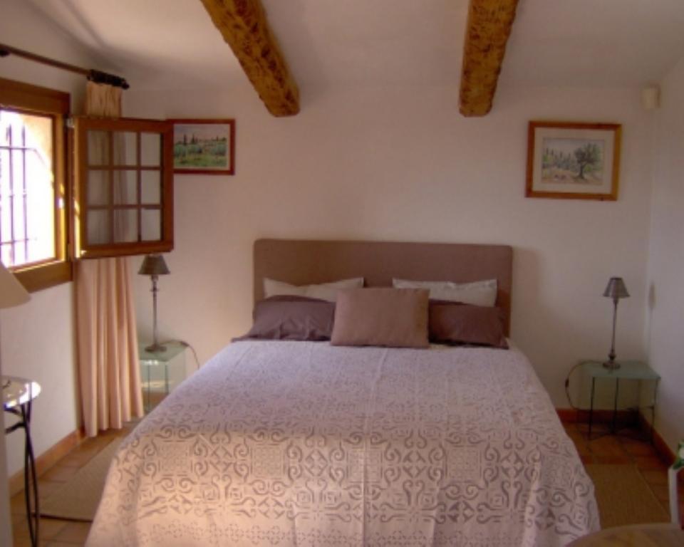 Bed and Breakfast La Bergerie St Antoine Speracedes Номер фото