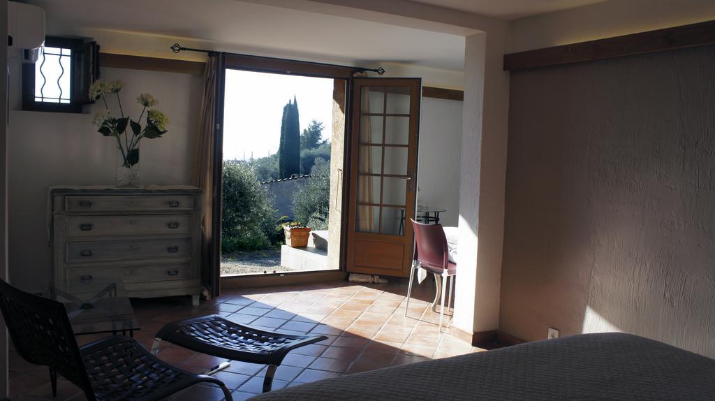 Bed and Breakfast La Bergerie St Antoine Speracedes Экстерьер фото